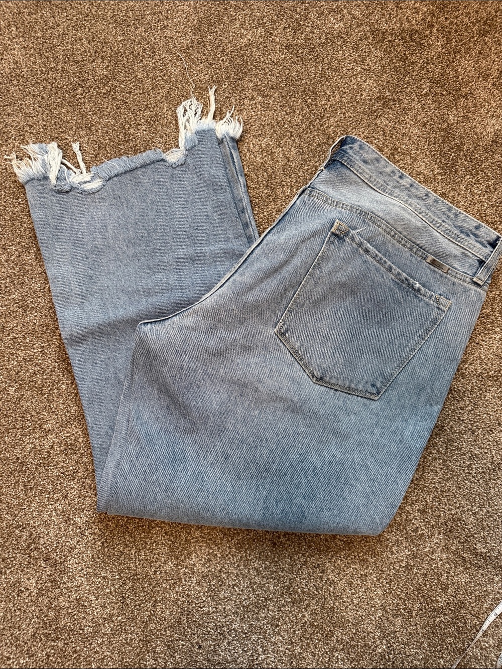 Women’s KanCan cropped jeans 32